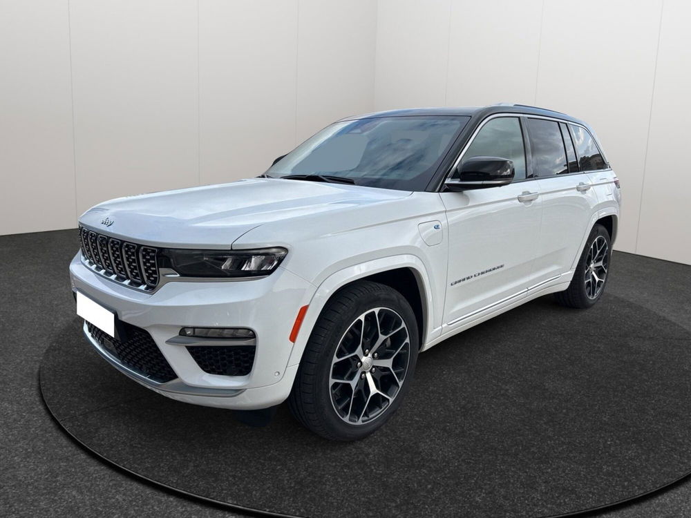 Jeep Grand Cherokee nuova a Caltanissetta (2)