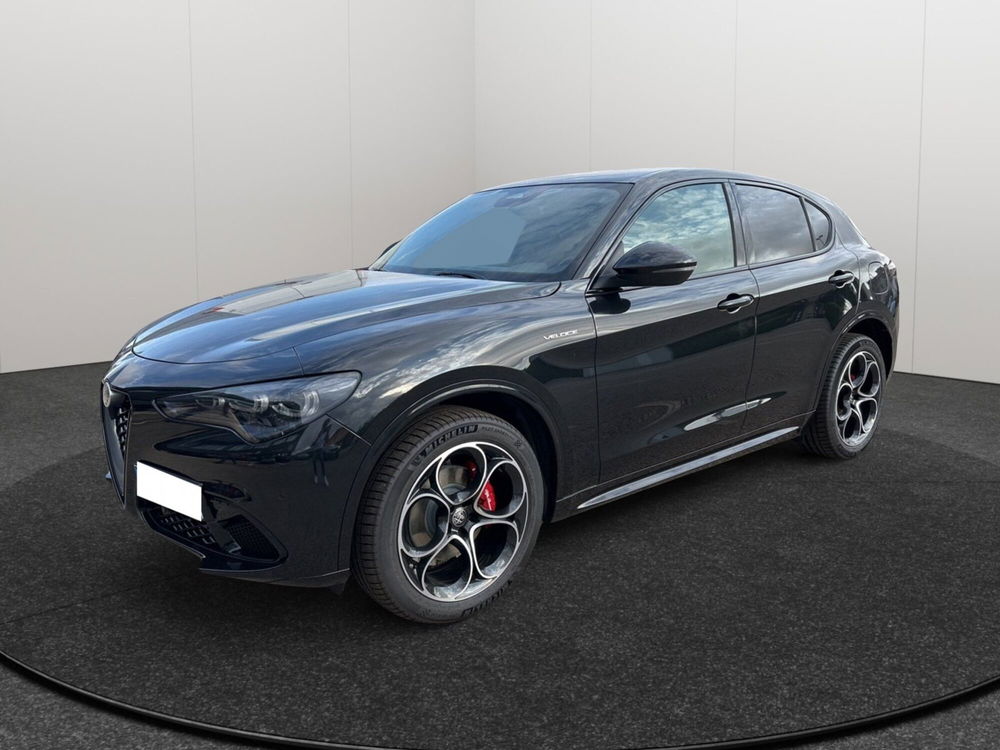 Alfa Romeo Stelvio nuova a Caltanissetta (2)