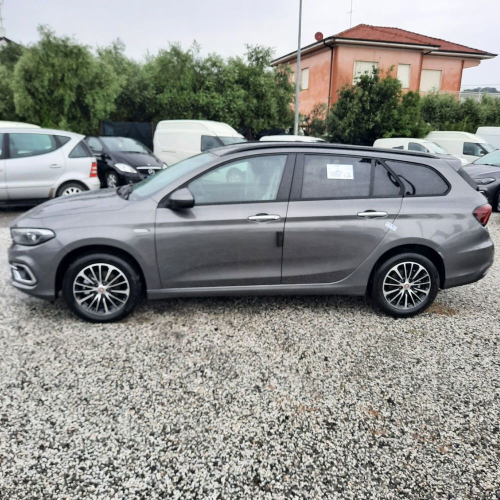 Fiat Tipo Station Wagon nuova a La Spezia (4)