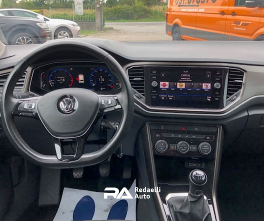 Volkswagen T-Roc usata a Lecco (8)