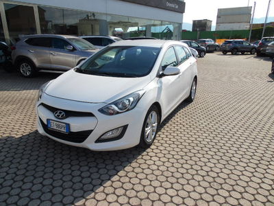 Hyundai i30 Station Wagon 1.6 CRDi Comfort A/T  del 2014 usata a La Spezia