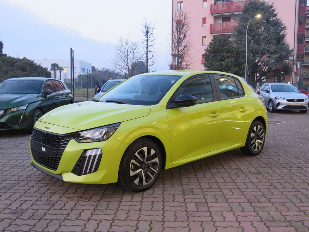 Peugeot 208 nuova a Monza e Brianza (9)