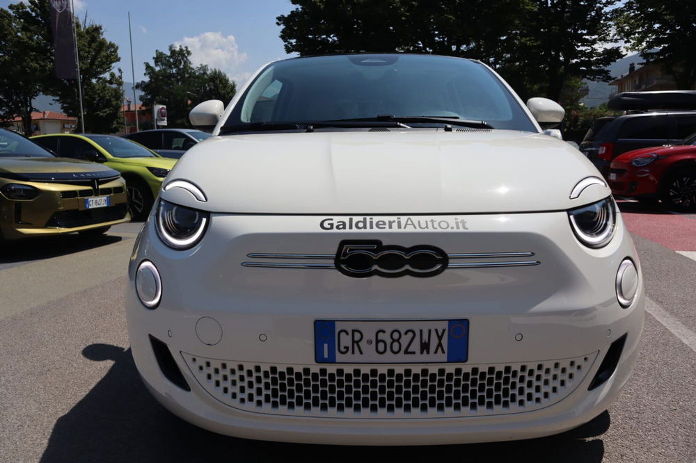 Fiat 500e usata a Salerno (9)