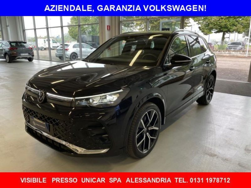 Volkswagen Tiguan 2.0 tdi R-Line 150cv dsg del 2024 usata a Alba