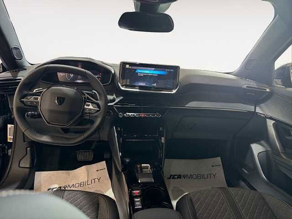 Peugeot 2008 nuova a Napoli (13)