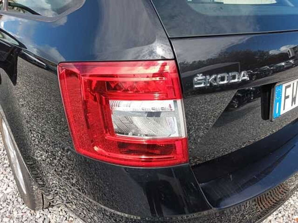 Skoda Octavia usata a Lucca (15)