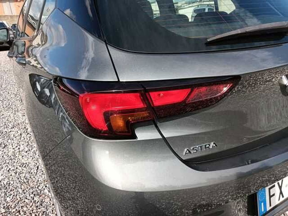 Opel Astra usata a Lucca (14)