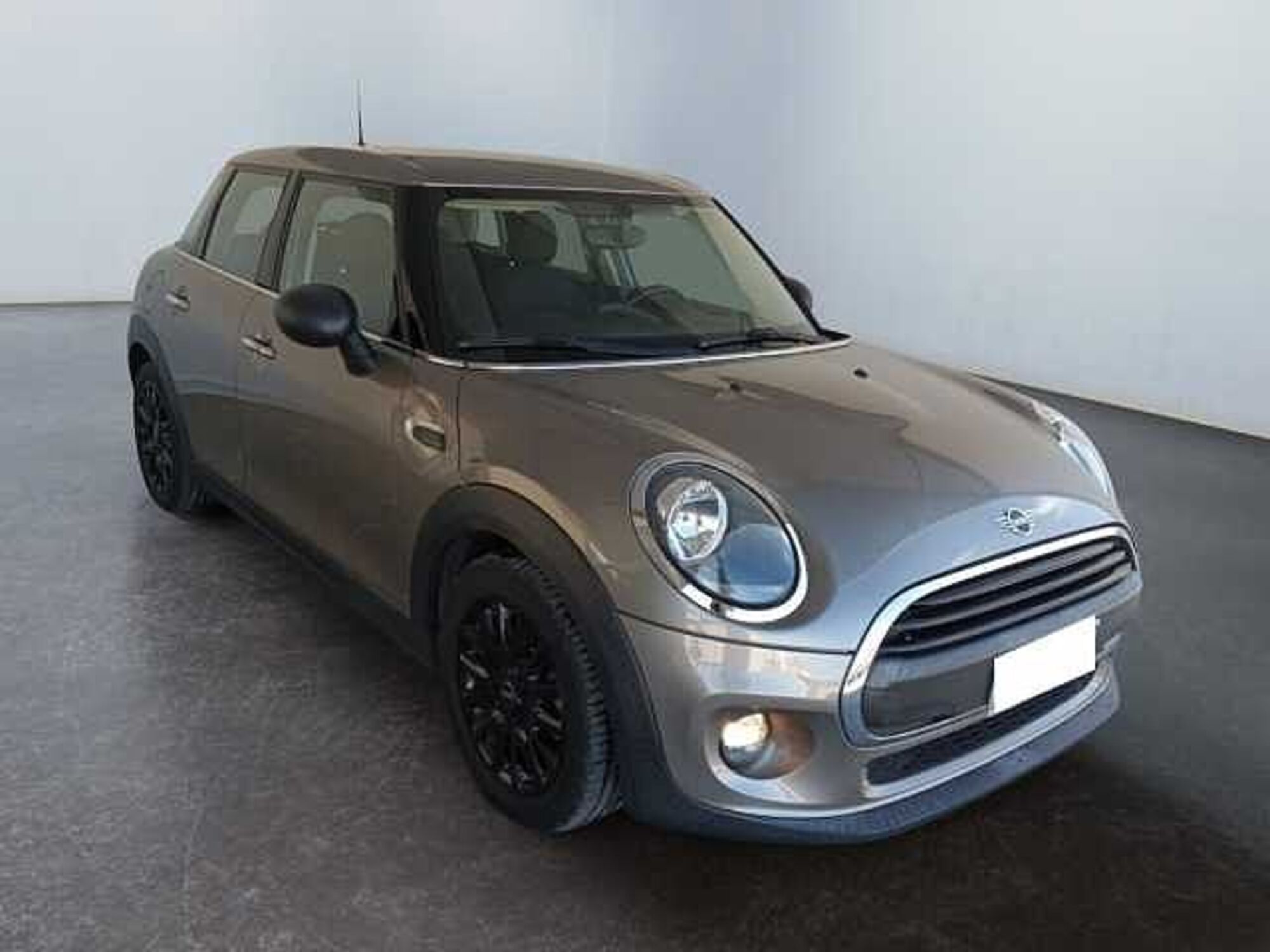 MINI Mini 1.5 One 5 porte  del 2019 usata a Lucca