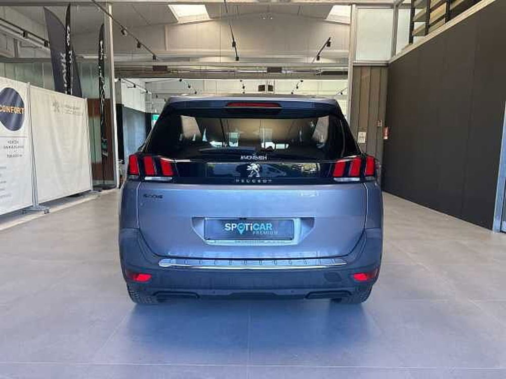 Peugeot 5008 usata a Ravenna (5)