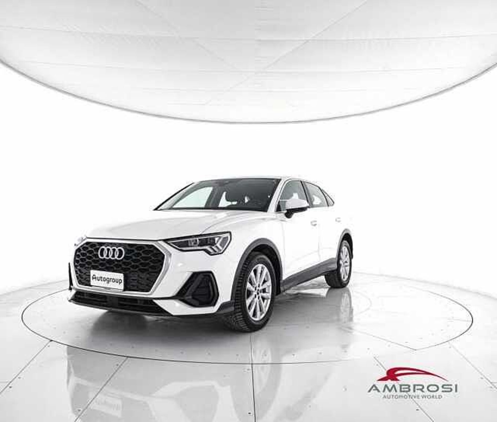 Audi Q3 Sportback 35 2.0 tdi S line edition s-tronic del 2020 usata a Corciano