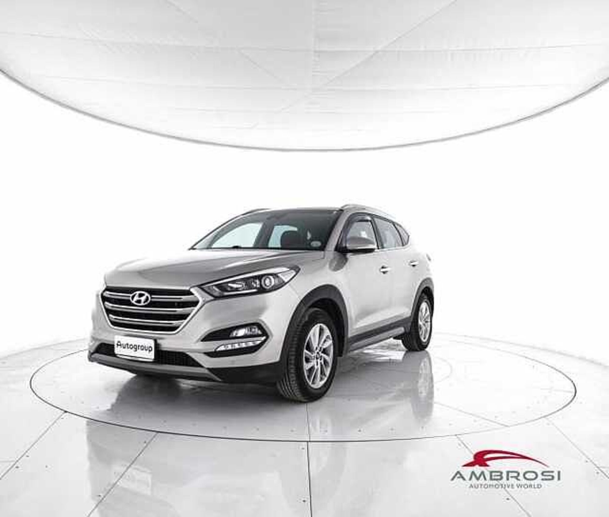 Hyundai Tucson 1.7 CRDi Comfort del 2021 usata a Viterbo