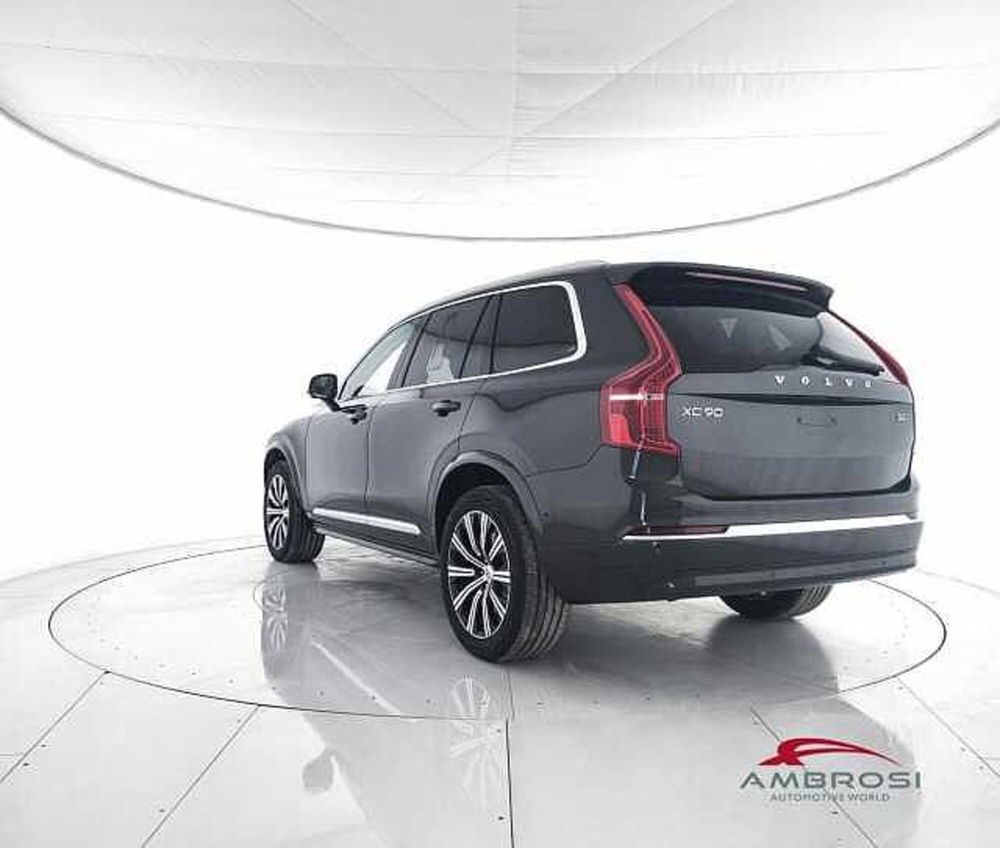 Volvo XC90 nuova a Viterbo (4)