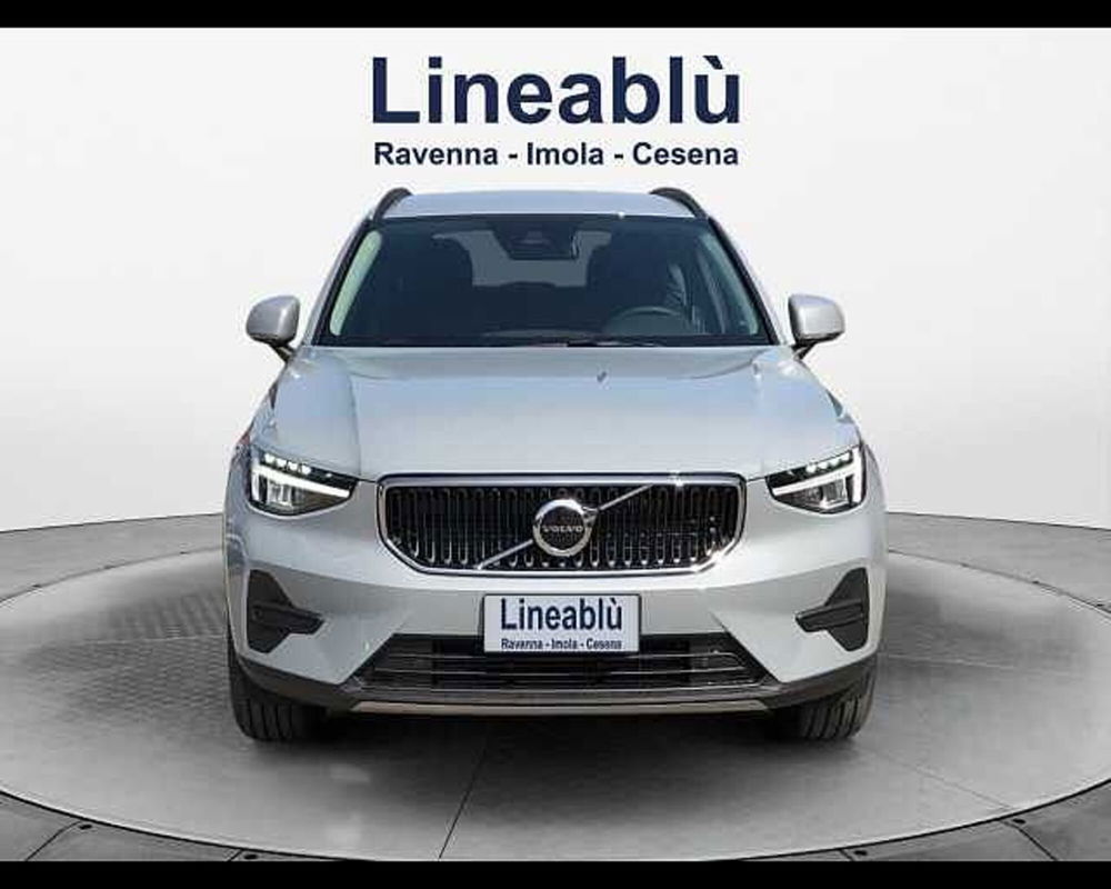 Volvo XC40 nuova a Ravenna (8)