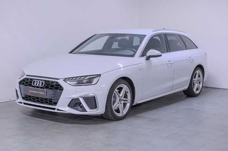 Audi A4 Avant 35 TDI/163 CV S tronic S line edition  del 2021 usata a Pianopoli