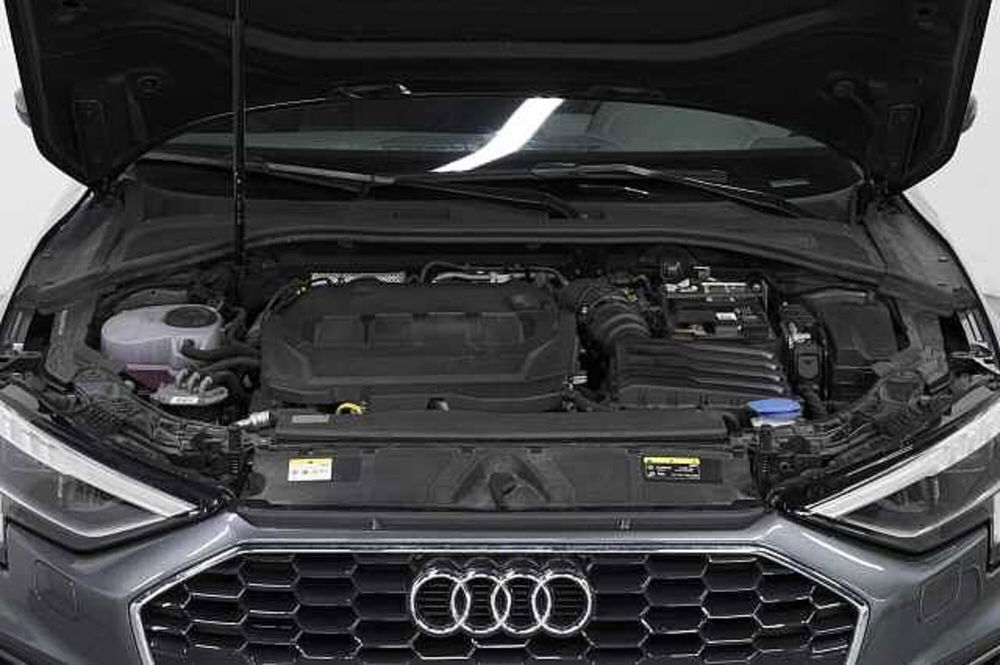 Audi A3 Sportback usata a Como (11)