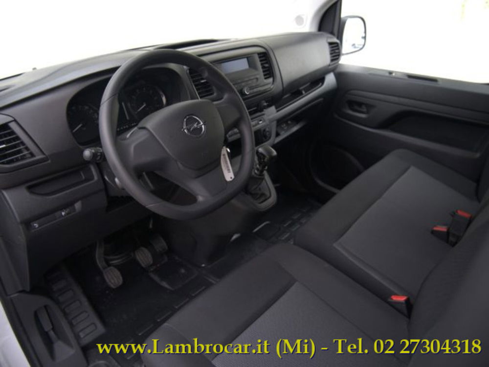 Opel Vivaro Furgone nuova a Milano (2)