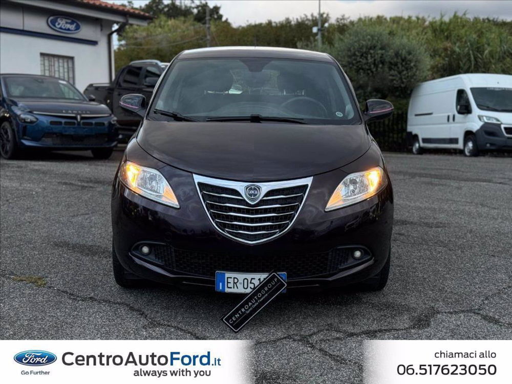 Lancia Ypsilon usata a Roma