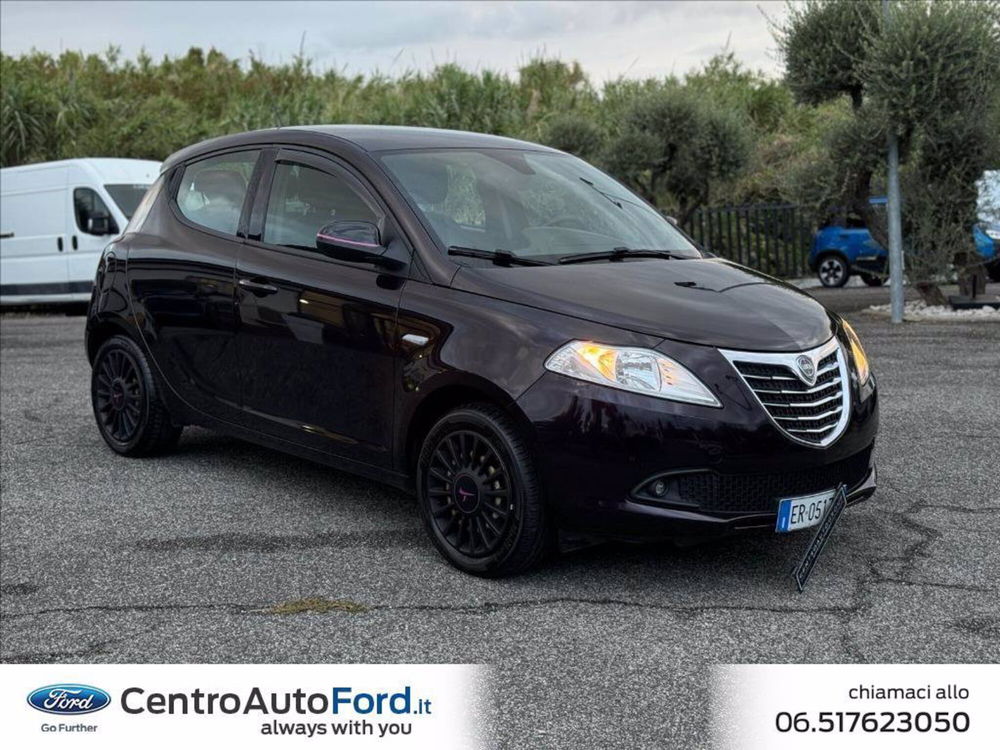 Lancia Ypsilon usata a Roma (7)