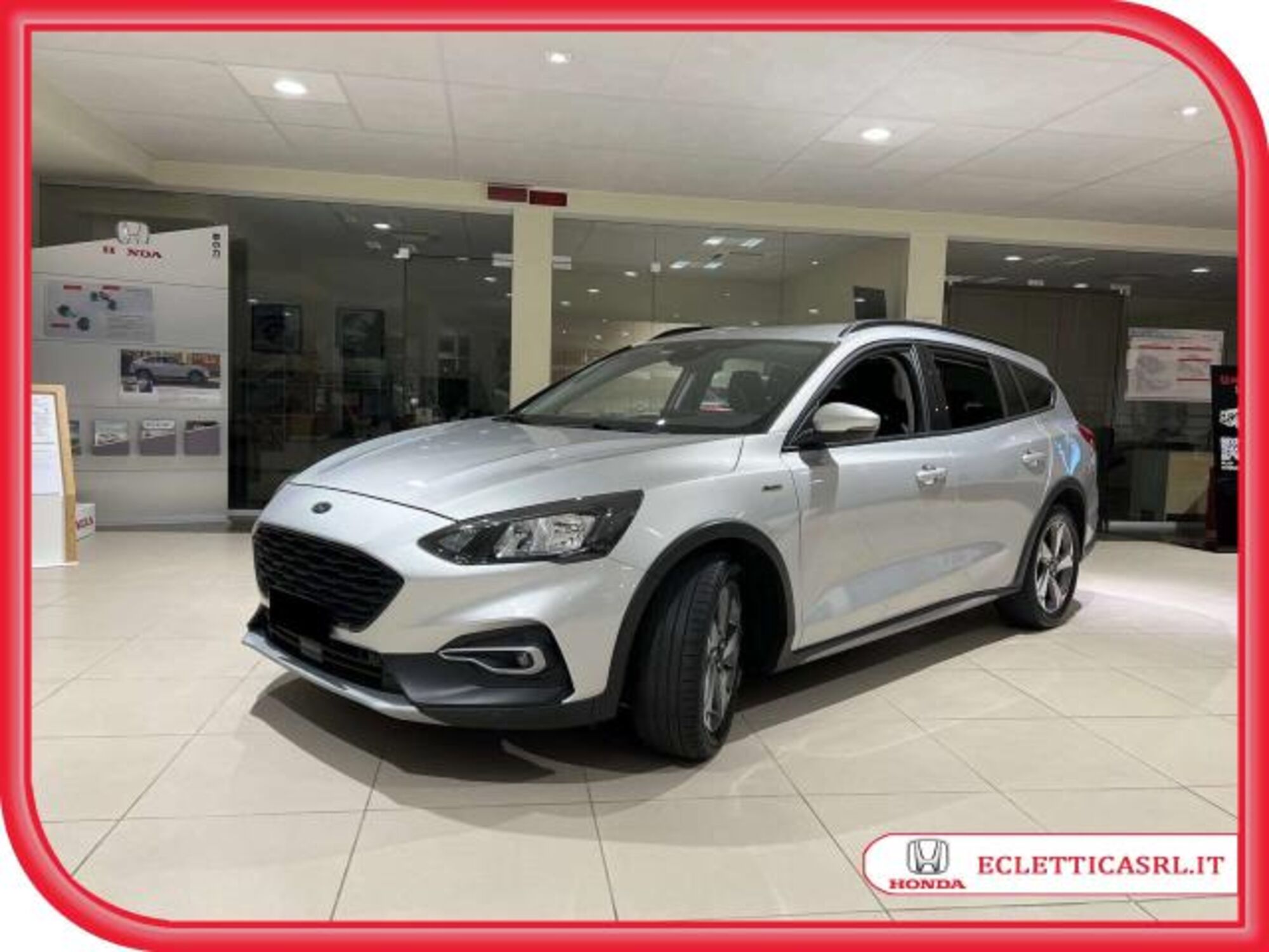 Ford Focus Station Wagon 1.0 EcoBoost 125 CV automatico SW Active del 2019 usata a Savona