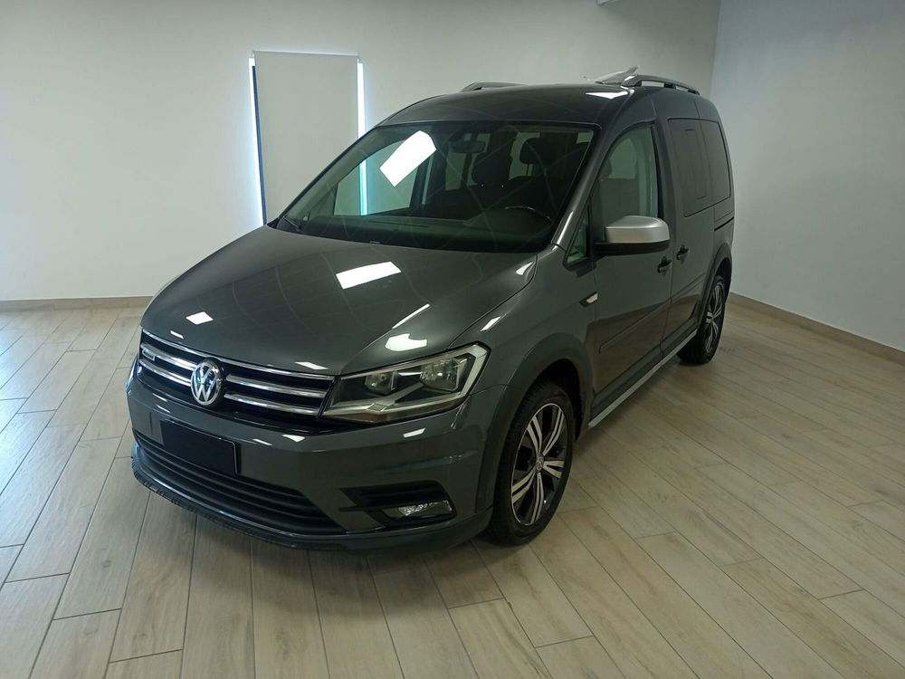 Volkswagen Caddy usata a Torino (3)