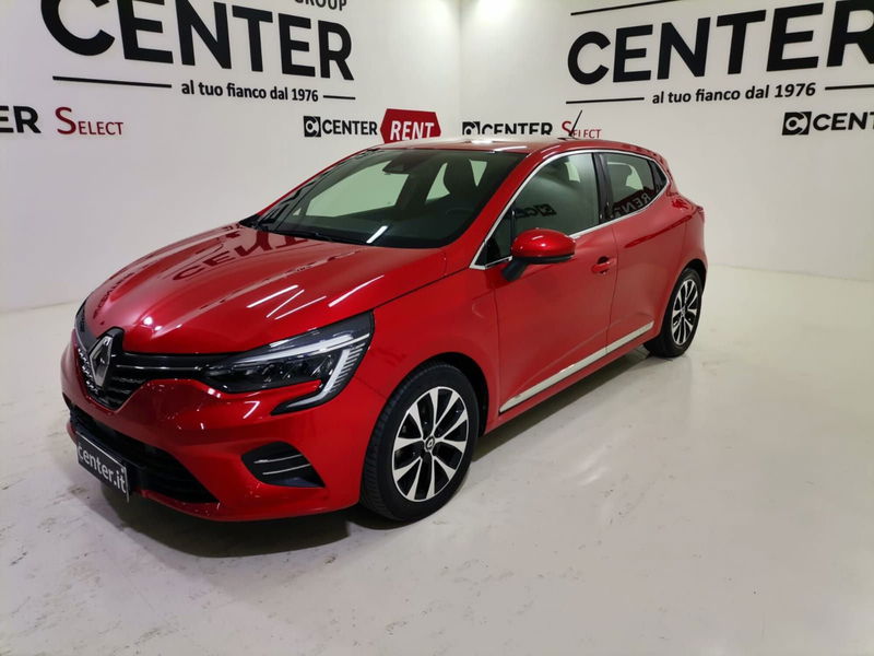 Renault Clio Full Hybrid E-Tech 140 CV 5 porte Zen  del 2021 usata a Salerno