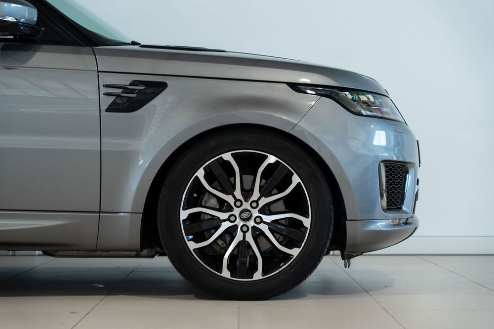 Land Rover Range Rover Sport usata a Venezia (9)