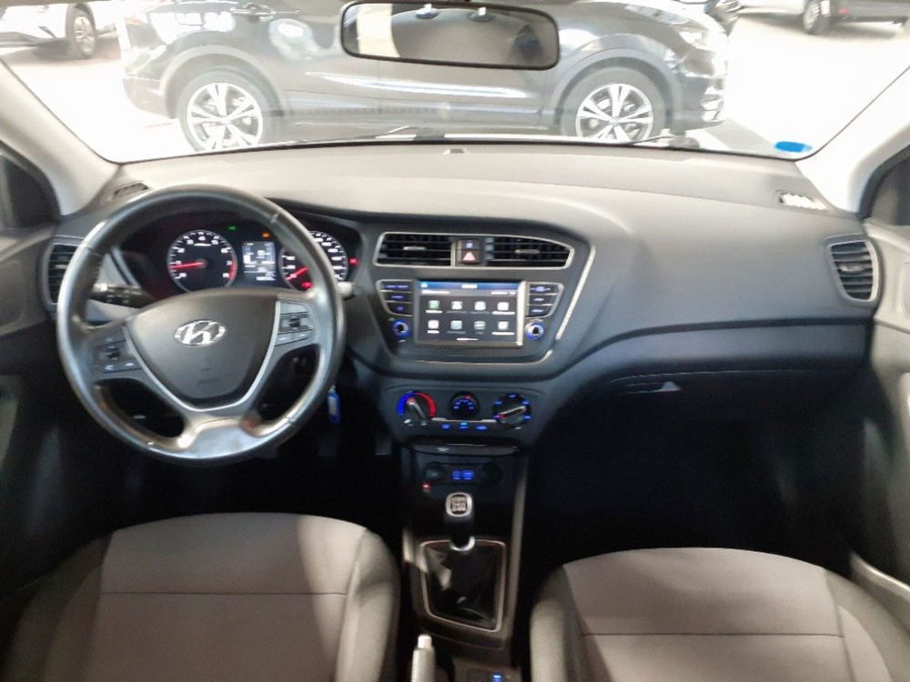 Hyundai i20 usata a Modena (9)