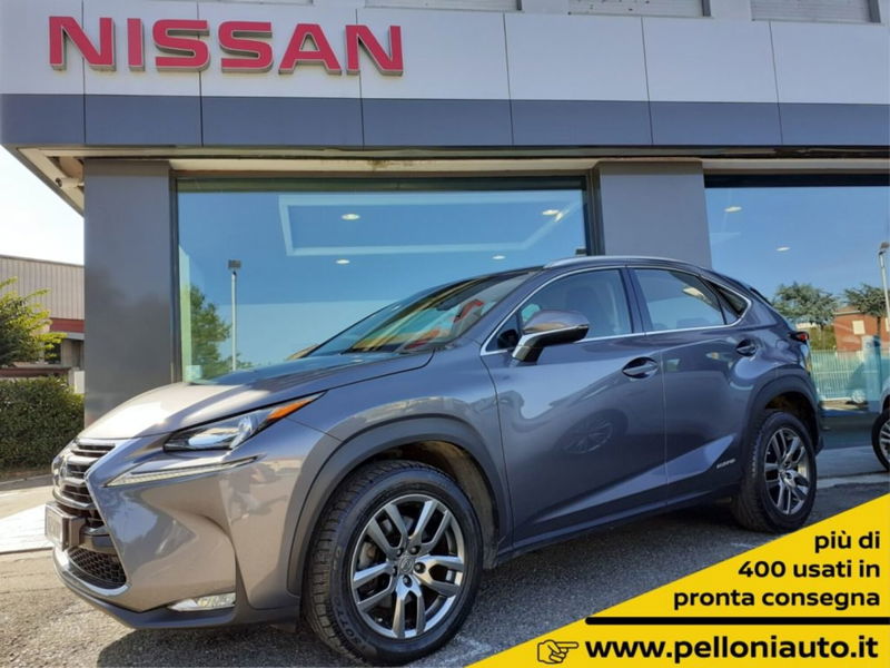 Lexus NX Hybrid del 2015 usata a Modena