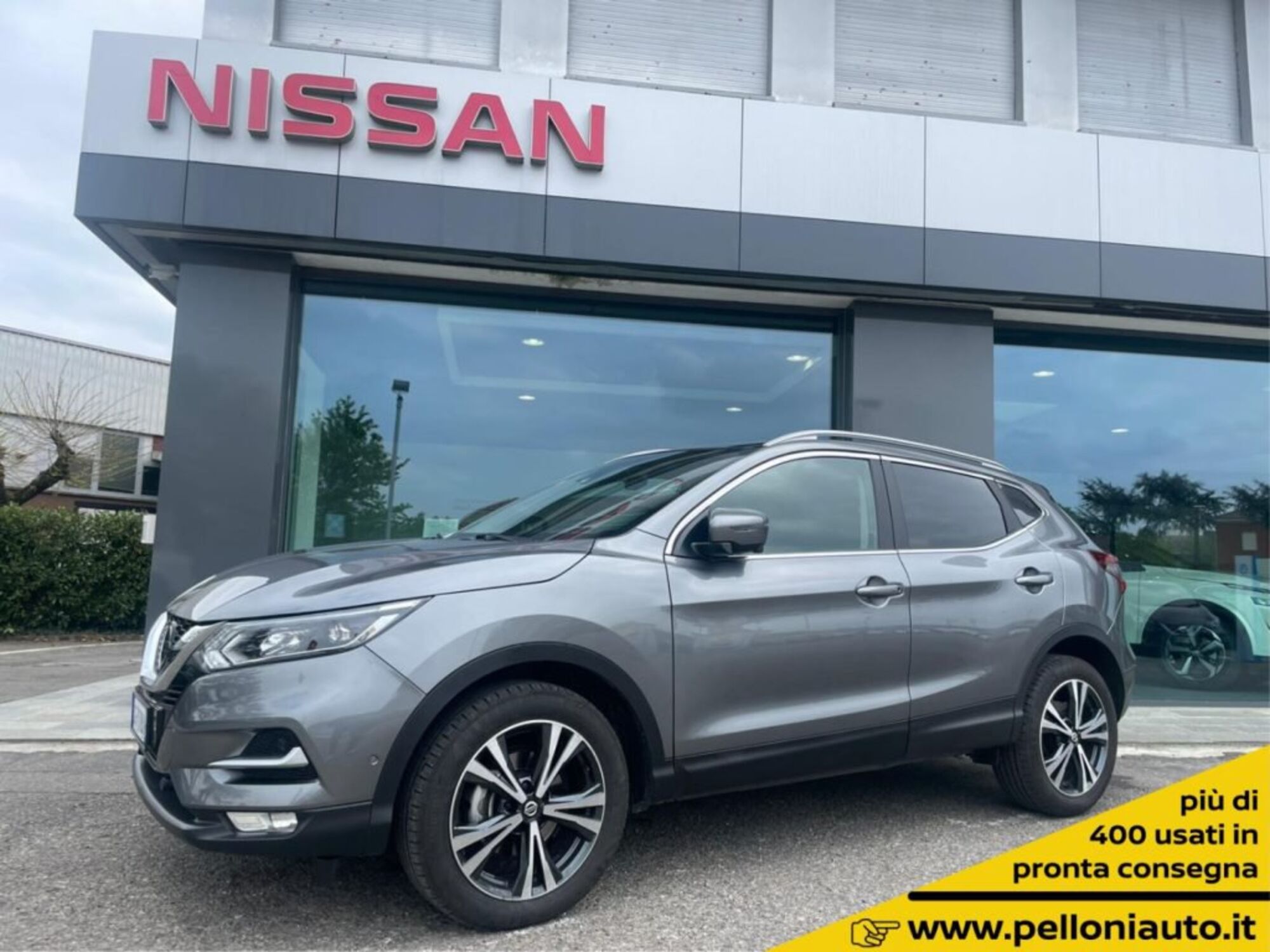 Nissan Qashqai 1.3 DIG-T 140 CV N-Connecta  del 2020 usata a Modena