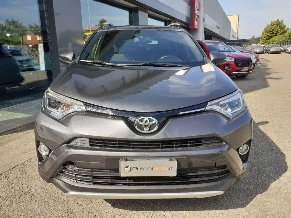 Toyota Rav4 usata a Modena (3)