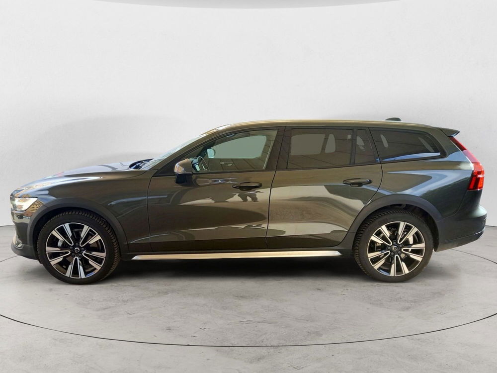 Volvo V60 Cross Country usata a Bari (4)