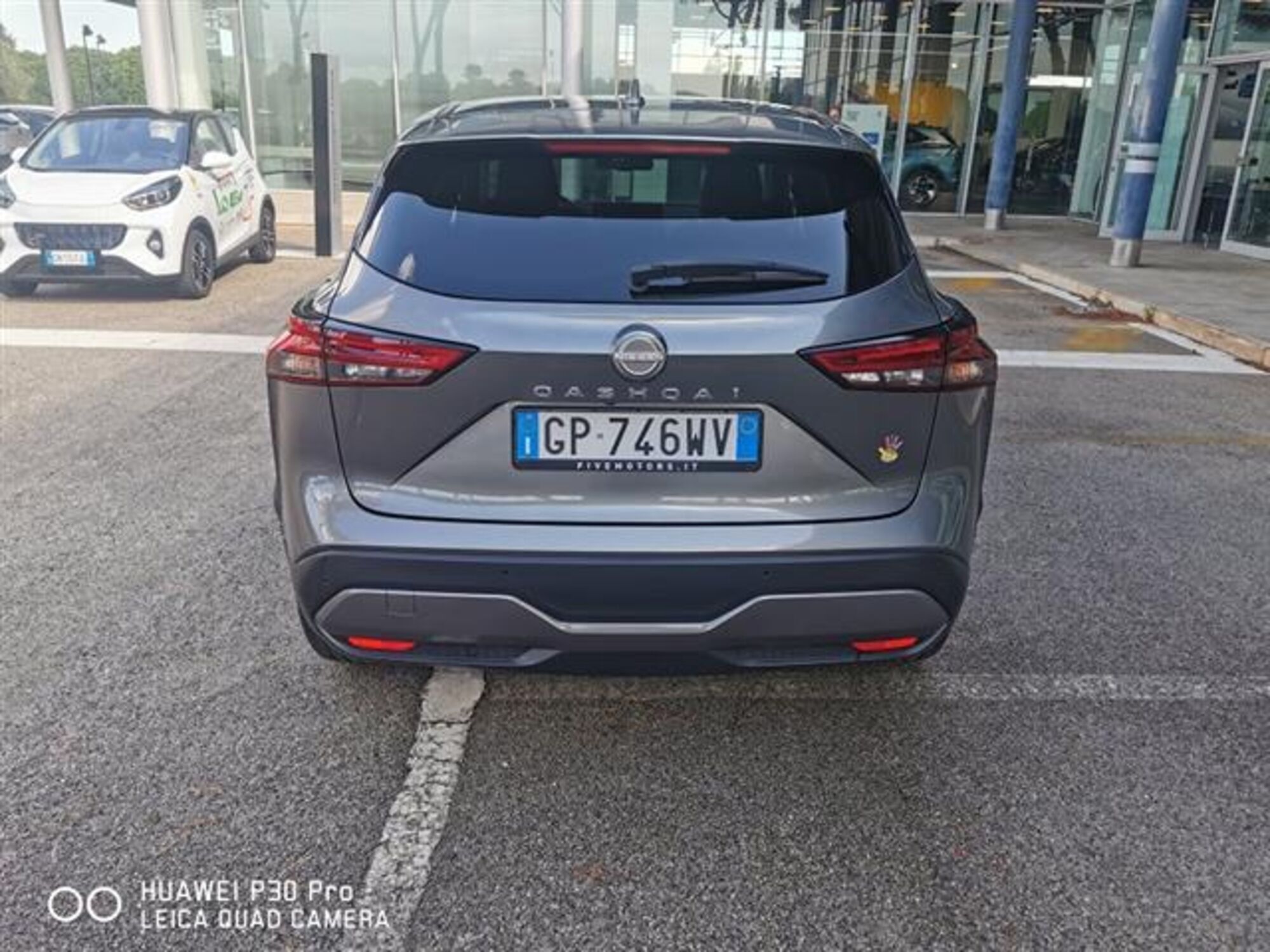 Nissan Qashqai 1.3 mhev Tekna 2wd 140cv del 2023 usata a Brindisi