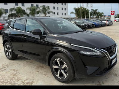 Nissan Qashqai 1.3 mhev Tekna 2wd 140cv del 2023 usata a Brindisi