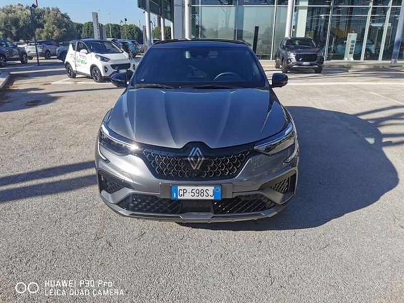 Renault Arkana 1.6 full hybrid Esprit Alpine 145cv del 2023 usata a Brindisi