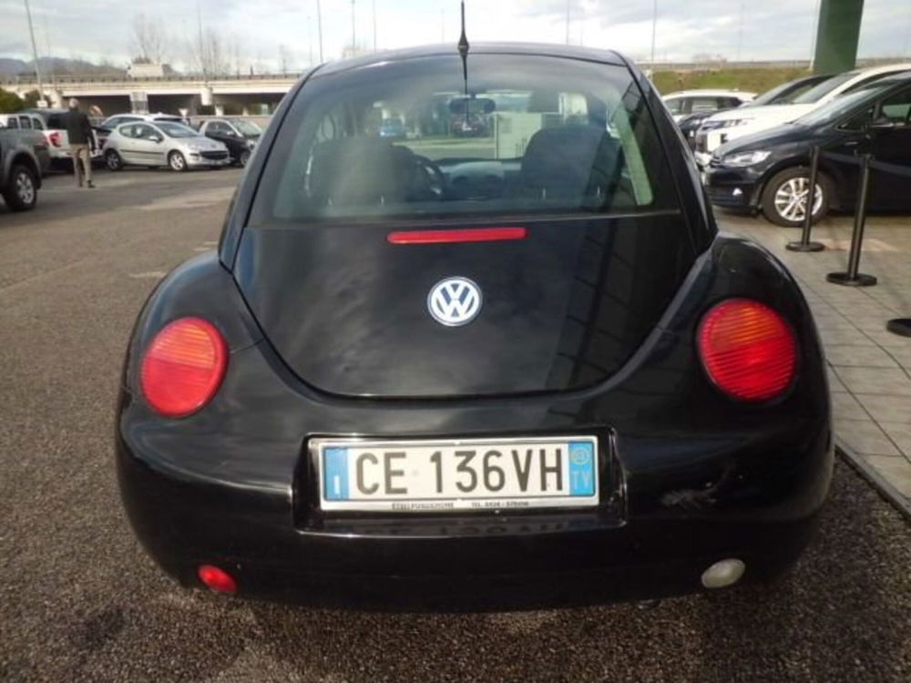 Volkswagen New Beetle usata a Pordenone (4)