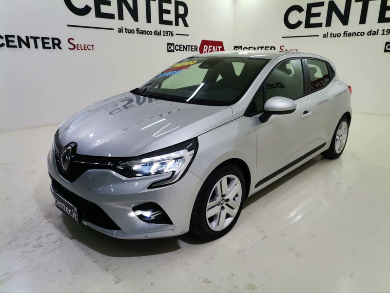 Renault Clio Full Hybrid E-Tech 140 CV 5 porte Zen  del 2021 usata a Salerno