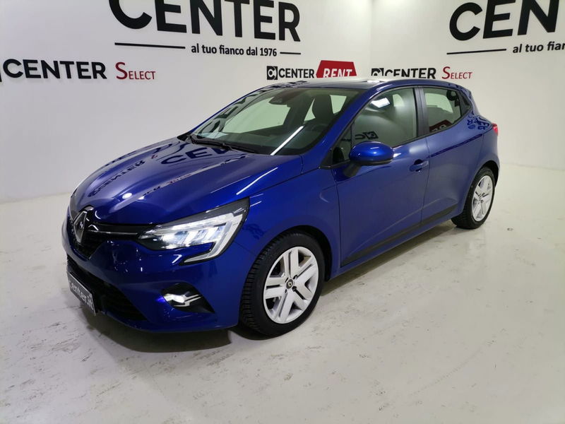 Renault Clio TCe 100 CV 5 porte Zen del 2021 usata a Salerno