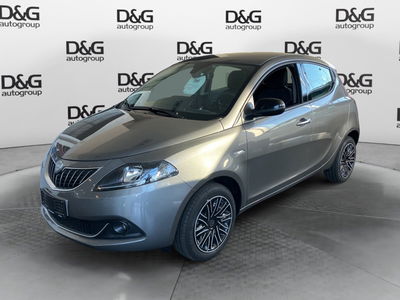 Lancia Ypsilon 1.0 FireFly 5 porte S&amp;S Hybrid Ecochic Gold  del 2023 usata a Modena