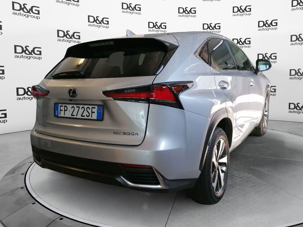 Lexus NX usata a Modena (5)