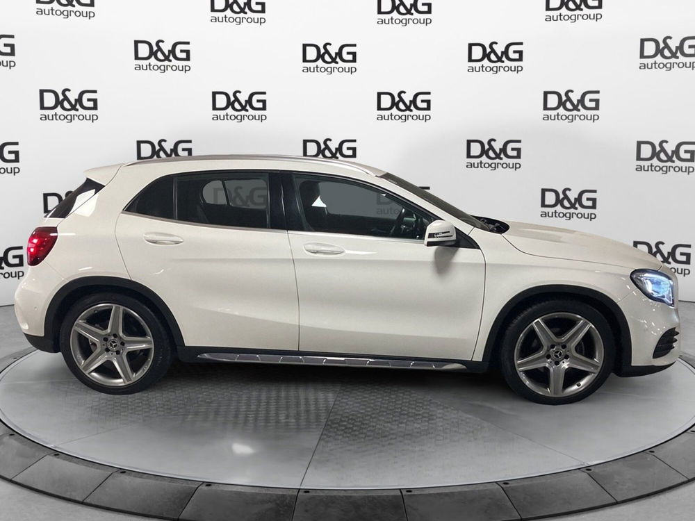 Mercedes-Benz GLA SUV usata a Modena (4)