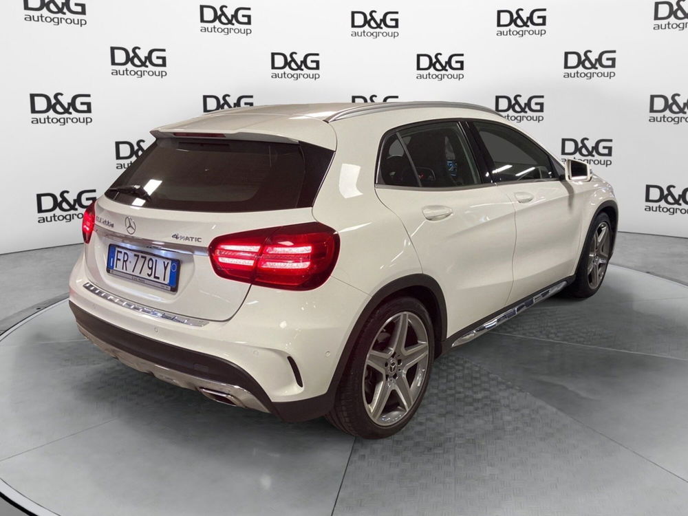 Mercedes-Benz GLA SUV usata a Modena (5)