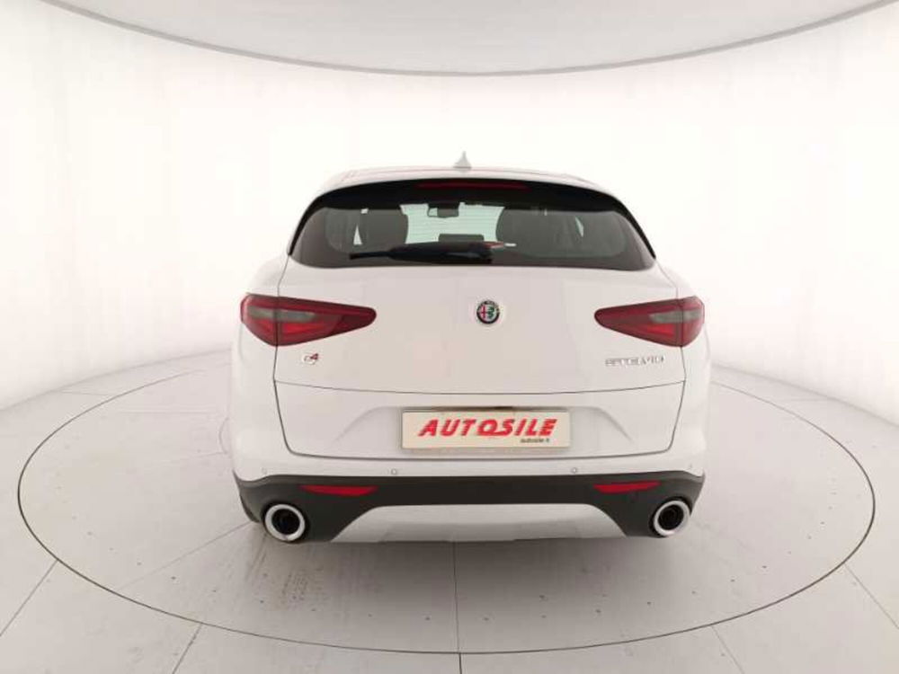 Alfa Romeo Stelvio usata a Treviso (5)