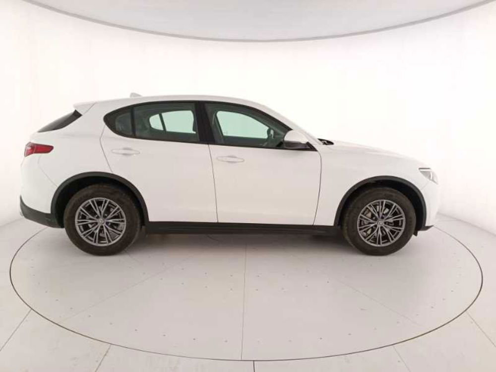 Alfa Romeo Stelvio usata a Treviso (7)