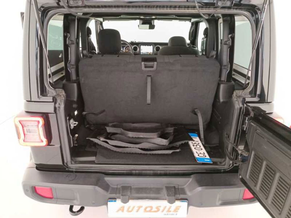 Jeep Wrangler usata a Treviso (19)