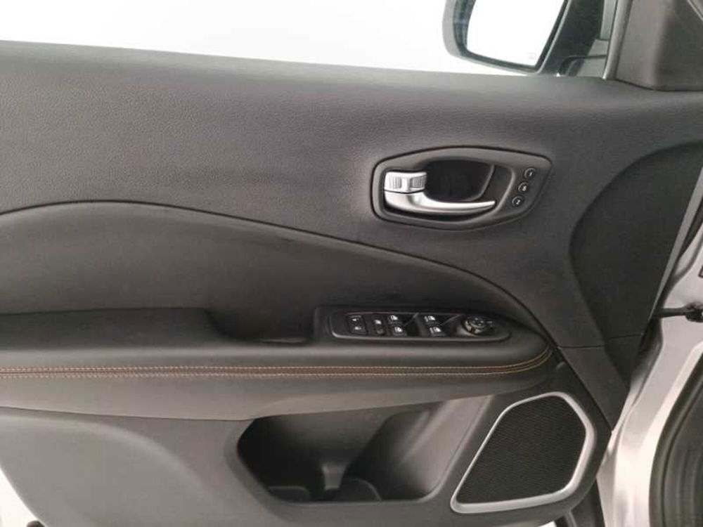 Jeep Compass usata a Treviso (14)