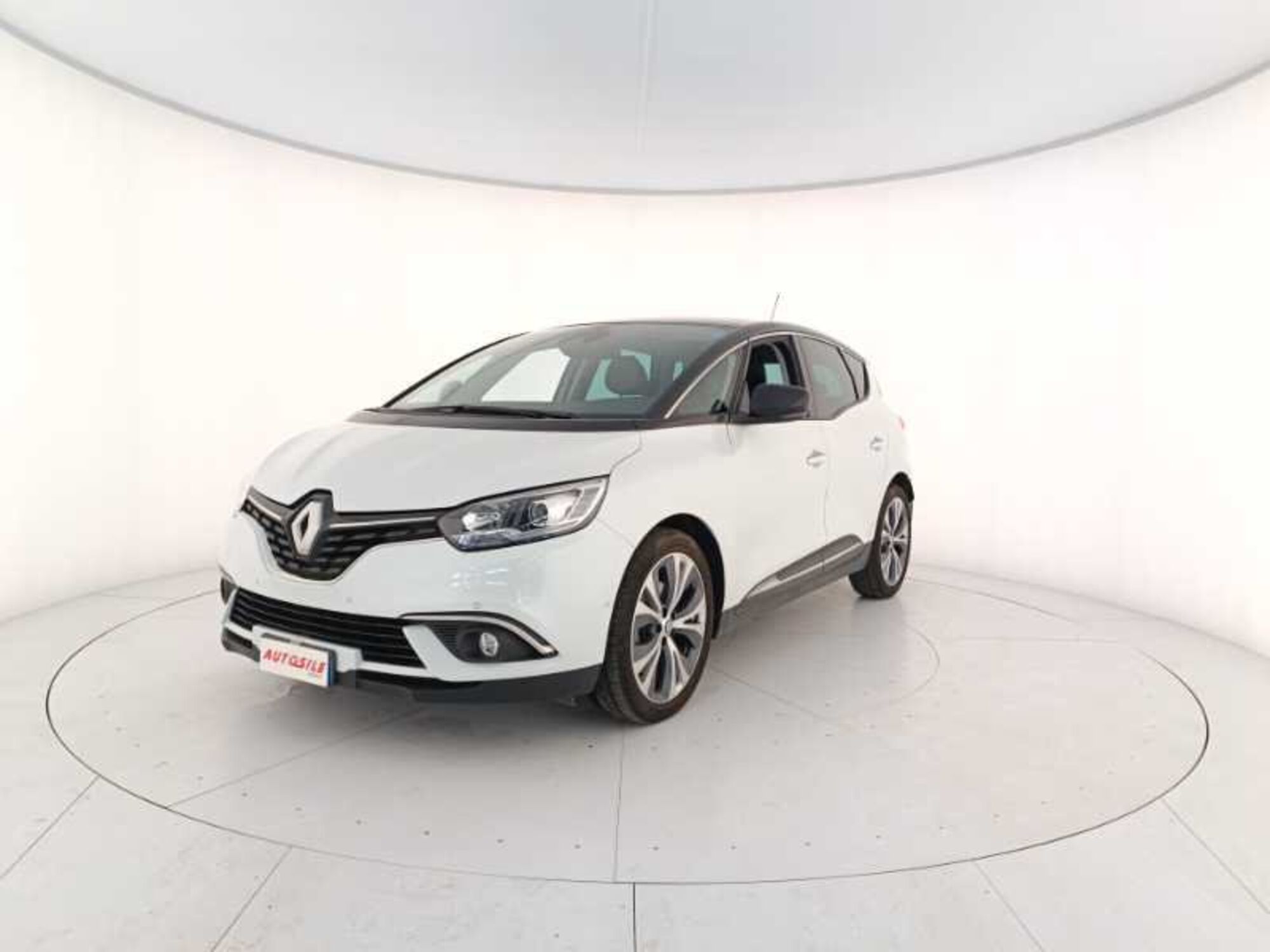 Renault Grand Sc&eacute;nic 1.2 tce energy Intens 130cv del 2017 usata a Treviso