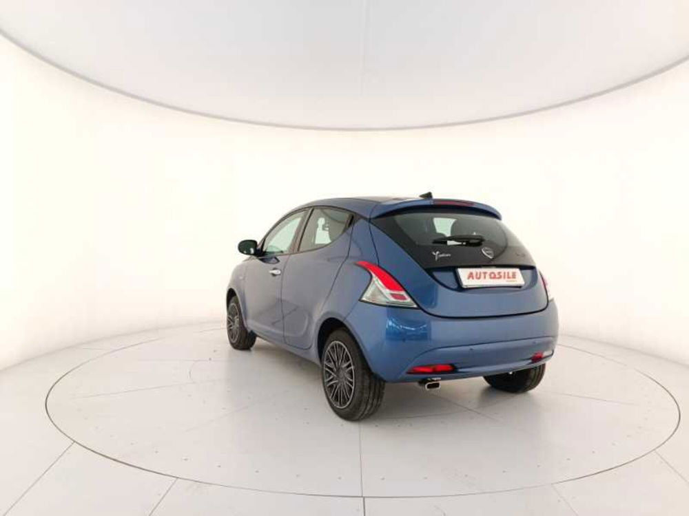 Lancia Ypsilon usata a Treviso (4)