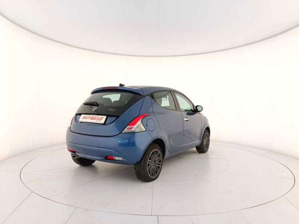 Lancia Ypsilon usata a Treviso (6)