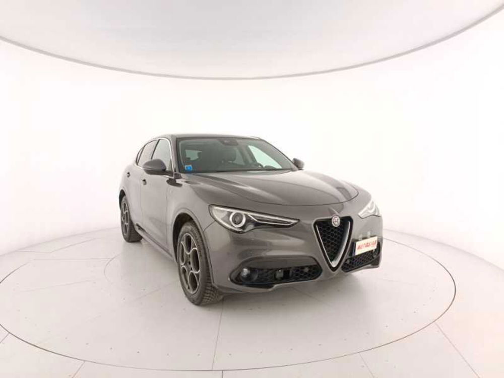 Alfa Romeo Stelvio usata a Treviso (3)