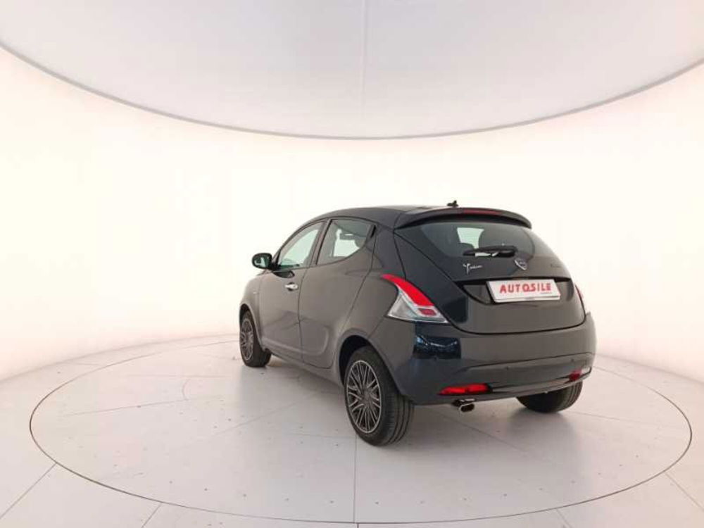 Lancia Ypsilon usata a Treviso (4)